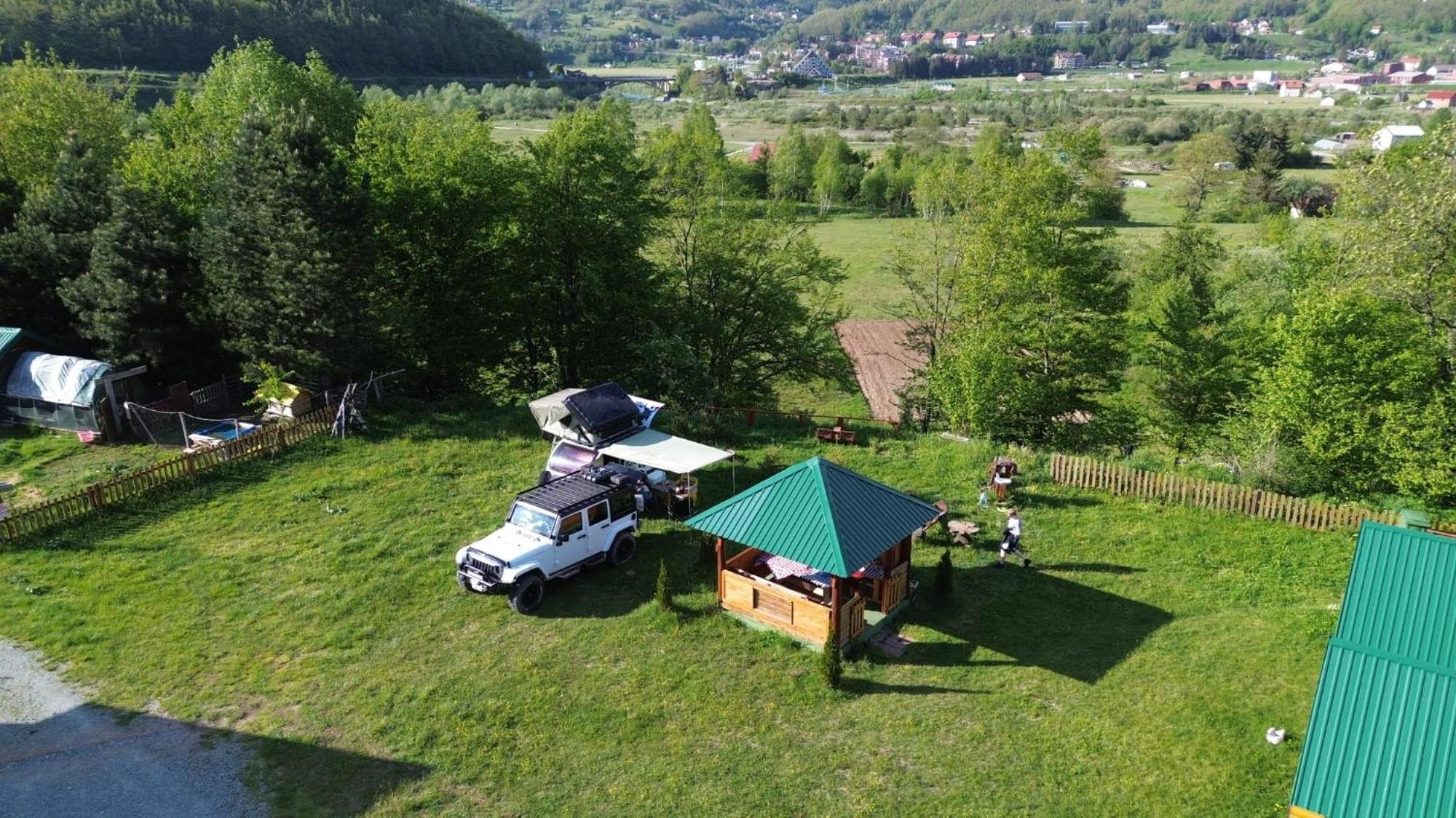 Konaci Oceva Zemlja Bungalovi Konaci Oceva Zemlja Vikendica โมจโคแวก ภายนอก รูปภาพ