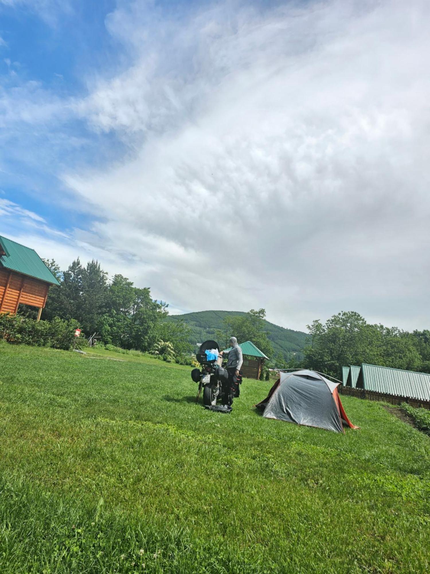 Konaci Oceva Zemlja Bungalovi Konaci Oceva Zemlja Vikendica โมจโคแวก ภายนอก รูปภาพ